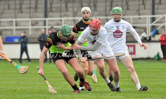 09 it carlow's kevin Hanafin / kildare's Mark Delaney